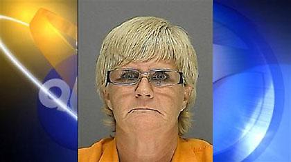 Γιαγιά προσπάθησε να πουλήσει τον εγγονό της!