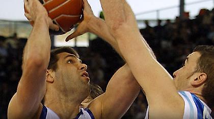 Υπόθεση τριών