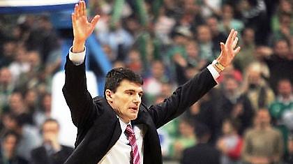 Περάσοβιτς: «Για τη νίκη στην Αθήνα»