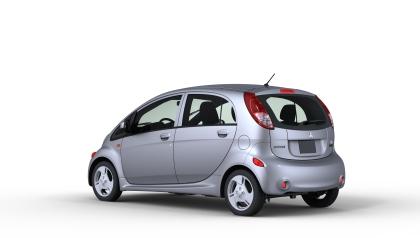 Πρεμιέρα του i-MiEV στο Λος Άντζελες