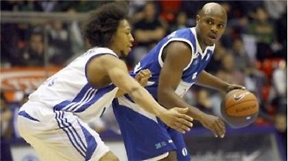 Κλείνει Μπλάκνεϊ η Ουνικάχα!