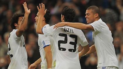 Εζίλ: «Θα νικήσουμε την Μπαρτσελόνα»