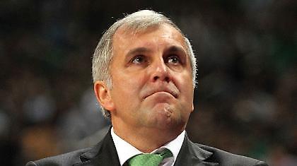 Ομπράντοβιτς: «Παίξαμε εξαιρετική άμυνα»