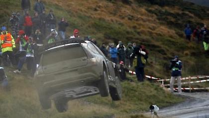 Κλάταρε ο Λάτβαλα!