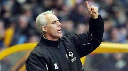 ΜακΚάρθι: «Δεν τη γλιτώνει η Μπλάκπουλ»