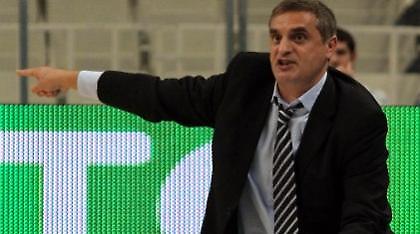 «Να έχουμε τον κόσμο κοντά μας»!