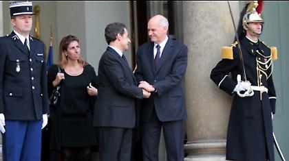 G. Papandreou: ''Le catastrophe…''