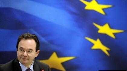 Γ. Παπακωνσταντίνου : «Κόψτε από παντού…»