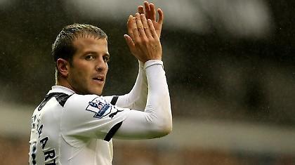 Αποθέωση Ρέντναπ από Φαν ντερ Φάαρτ