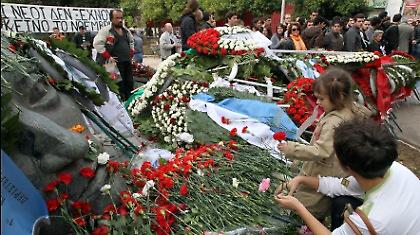 Στο Πολυτεχνείο ο πρωθυπουργός