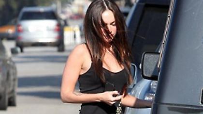 Σε δημόσια υπηρεσία η Megan Fox!