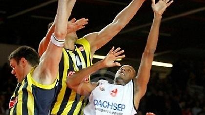 Πρώτη ήττα για «Φενέρ»