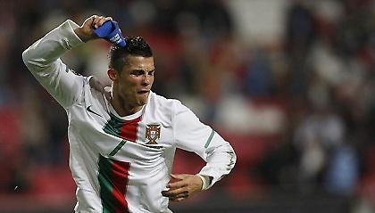 Έστειλε για… Νάνι την γκολάρα του Ρονάλντο (video)