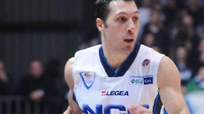 Διπλό και προσπέρασμα για Καντού