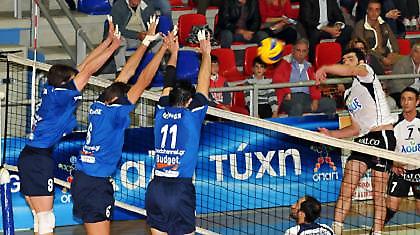 «Μας αντιμετωπίζουν με εμπάθεια»