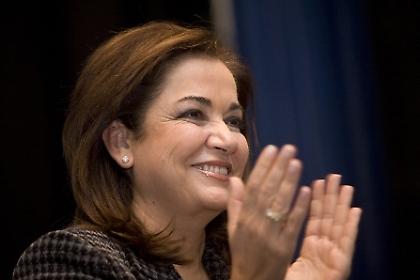 «We Will Rock You»… υπόσχεται η Ντόρα Μπακογιάννη