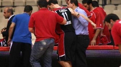 Στο χειρουργείο την Τρίτη ο Κάρολ