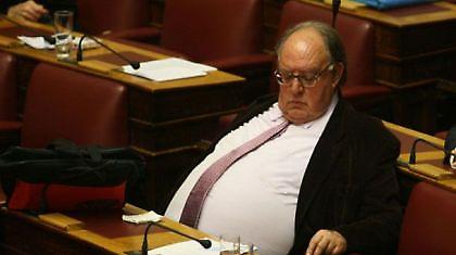 Επιταχύνεται η κατάργηση οργανισμών του Δημοσίου