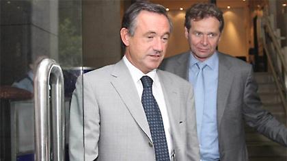 Τελεσίγραφο Τρόικας για «μαχαίρι» στο Δημόσιο