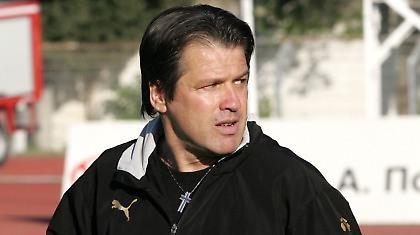 Μια στάση εδώ, μια στάση εκεί