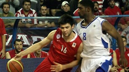 Χάνει Ολυμπιακό και Μαρούσι ο Μπάιαρς