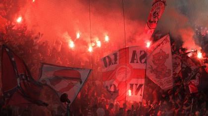 Πρόστιμα στους «αιώνιους»