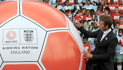 Με όλα τα βαριά χαρτιά