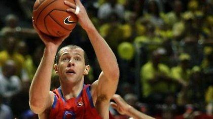 Βρήκε την υγειά της χωρίς Βουγιόσεβιτς!