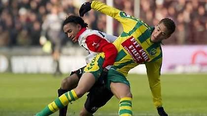 Ξεκόλλησε η Φέγενορντ