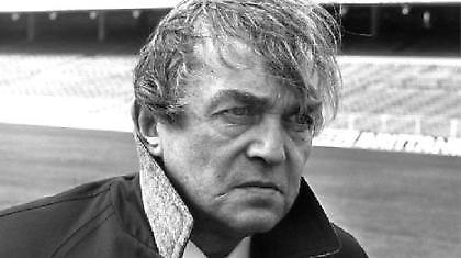 «Μια μέρα χωρίς ποδόσφαιρο, είναι μια χαμένη μέρα» (vid)