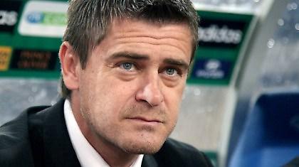 «Είσαι ανεπιθύμητος Δερμιτζάκη»