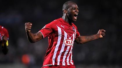 Σιανί «κοιτάει» η Τότεναμ