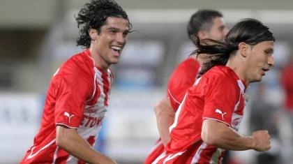 Και πάλι πρώτος