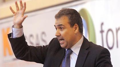 Ψάχνουν γκαρντ και ψηλό