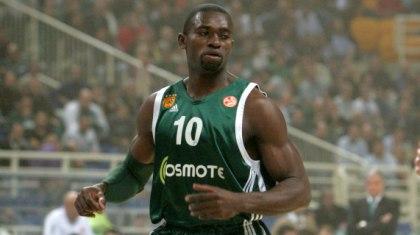 Σάτο: «Ζητούμενο οι τίτλοι»