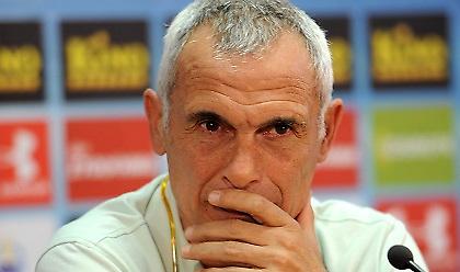 Κούπερ: «Να κλείσουμε καλά τη χρονιά και βλέπουμε»