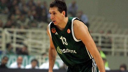 FC: Ο «συλλεκτικός» Δημήτρης Διαμαντίδης