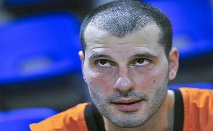 Με το δεξί ο Κακιούζης