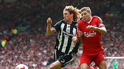 Νίκες για Κρίσταλ Πάλας, Λίβερπουλ