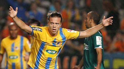 Δεν σταματιέται ο ΑΠΟΕΛ