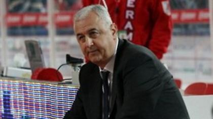 Στους πάγκους και πάλι ο Σάκοτα!