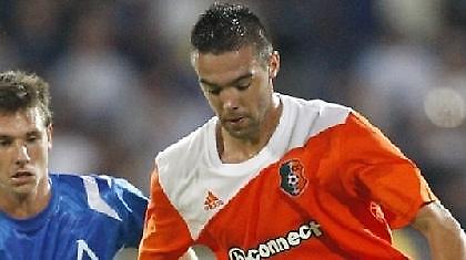 «Χτυπάει» Νιφλόρ ο Πανσερραϊκός