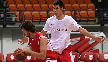 Έρτσεγκ αντί Νίλσεν στην Α1