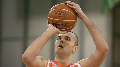 Στη Μακάμπι ο Μάτσβαν