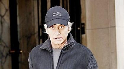 Στο κόκκινο χαλί ο Μάικλ Ντάγκλας