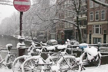 Χάος στο Άμστερνταμ, αναβλήθηκε το Άγιαξ-Φέγενορντ!