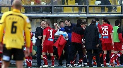 Σφαλιάρες α λα ελληνικά!