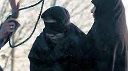 Απαγχονίστηκε Ιρανή που είχε καταδικαστεί για φόνους