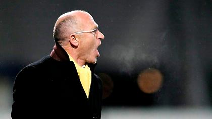 Ψάχνει προπονητή η Φένλο