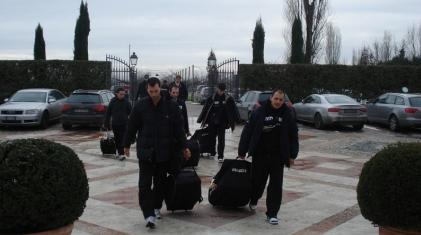 «Να υπερβάλλουμε εαυτούς»!